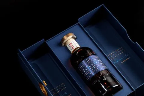 Two Doctors Whiskey Opens Like a Love Letter